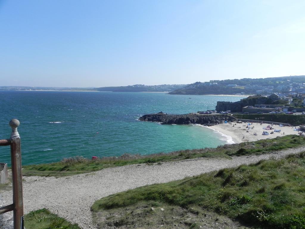 Gunnado St Austell Quarto foto